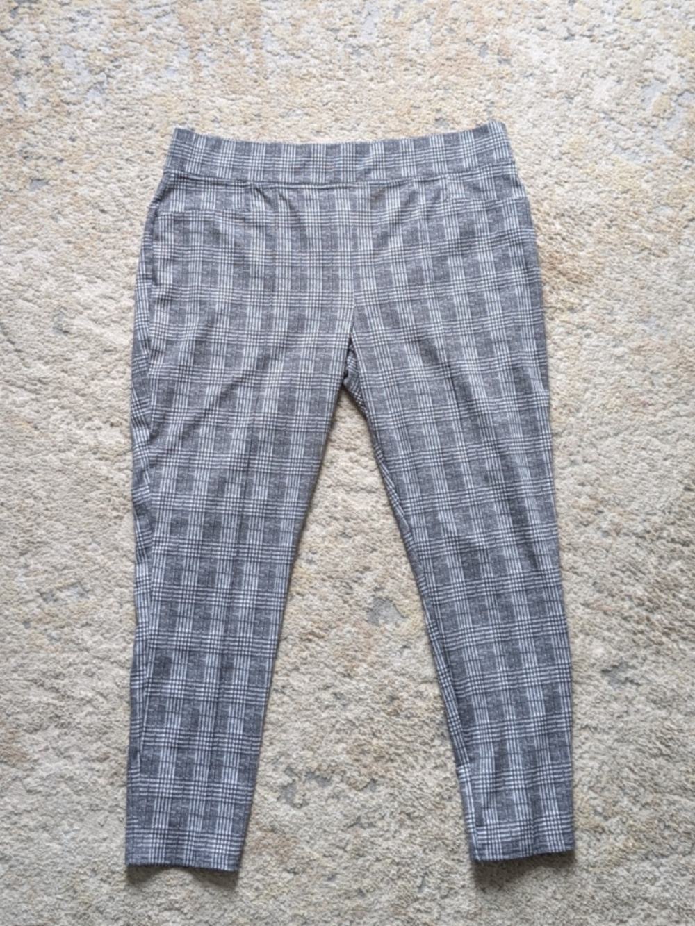 Seven7 Plus Size Women's XXL Plaid Skinny Pants - Gray Black White Plaid Stretch